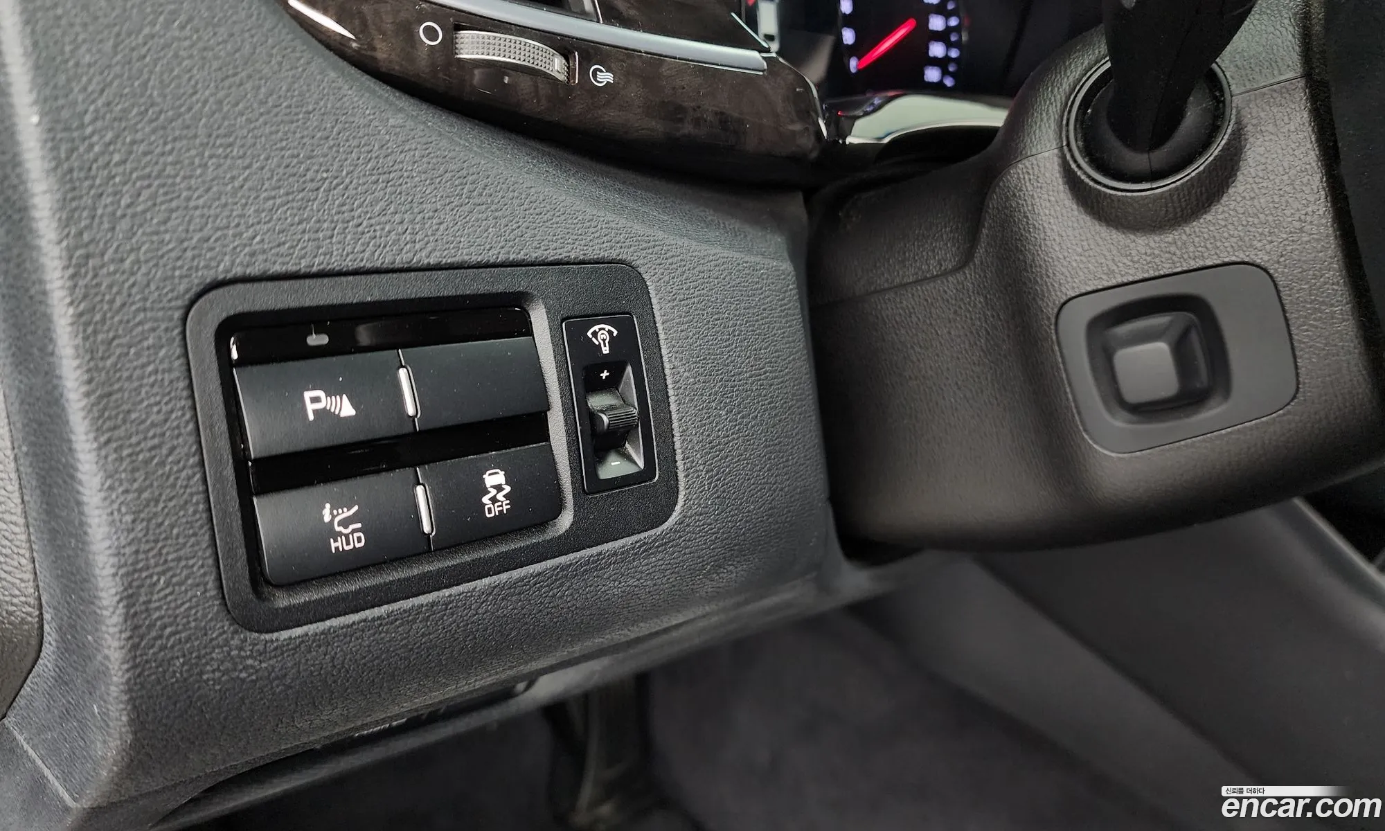Kia K9 2016 — 10
