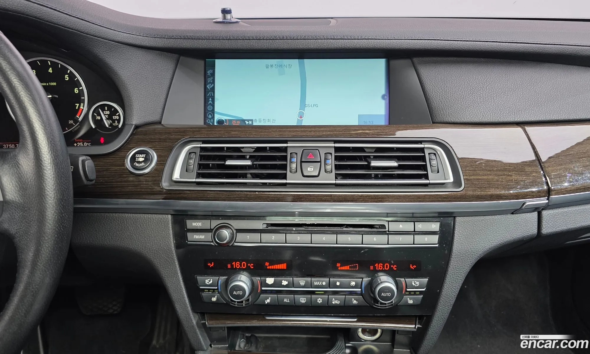 BMW 7 Series 2010 WBAKB4107AC426841 — 5