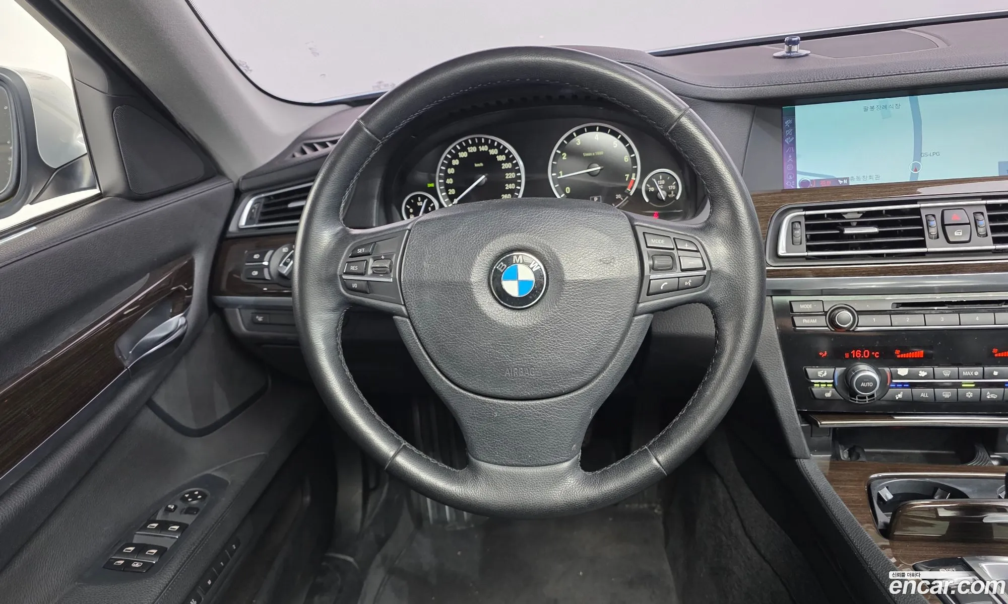 BMW 7 Series 2010 WBAKB4107AC426841 — 2