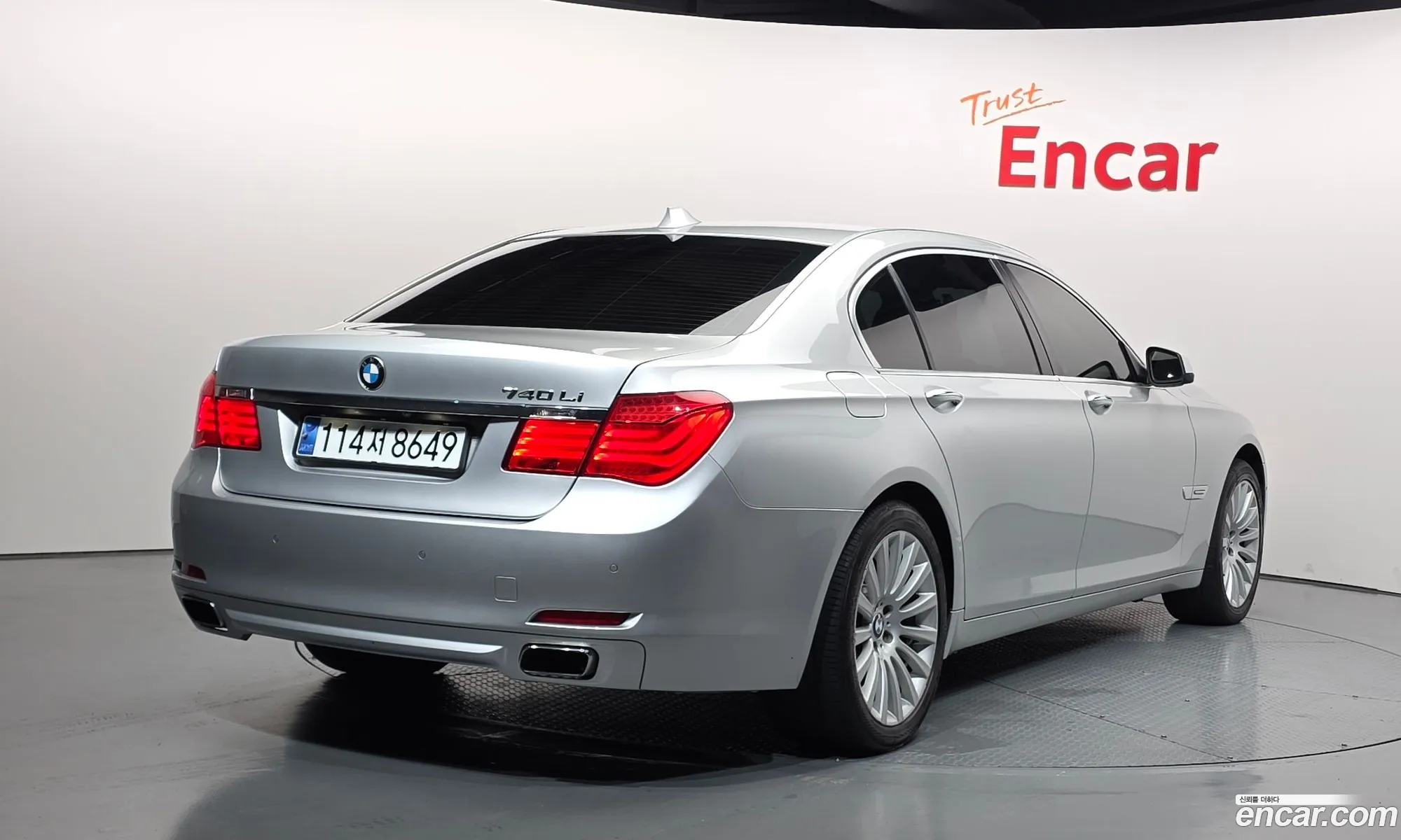 BMW 7 Series 2010 WBAKB4107AC426841 — 4