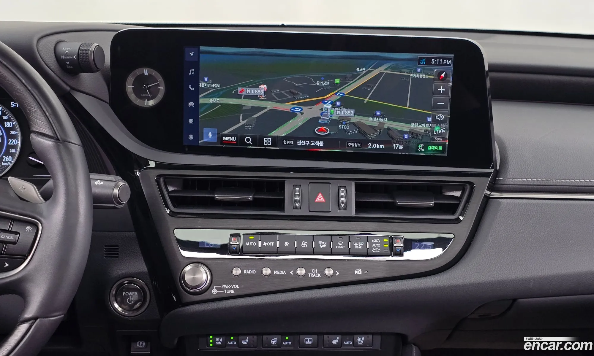 Lexus ES300h 7th Gen 2025 JTHBA1C1XT2029089 — 19