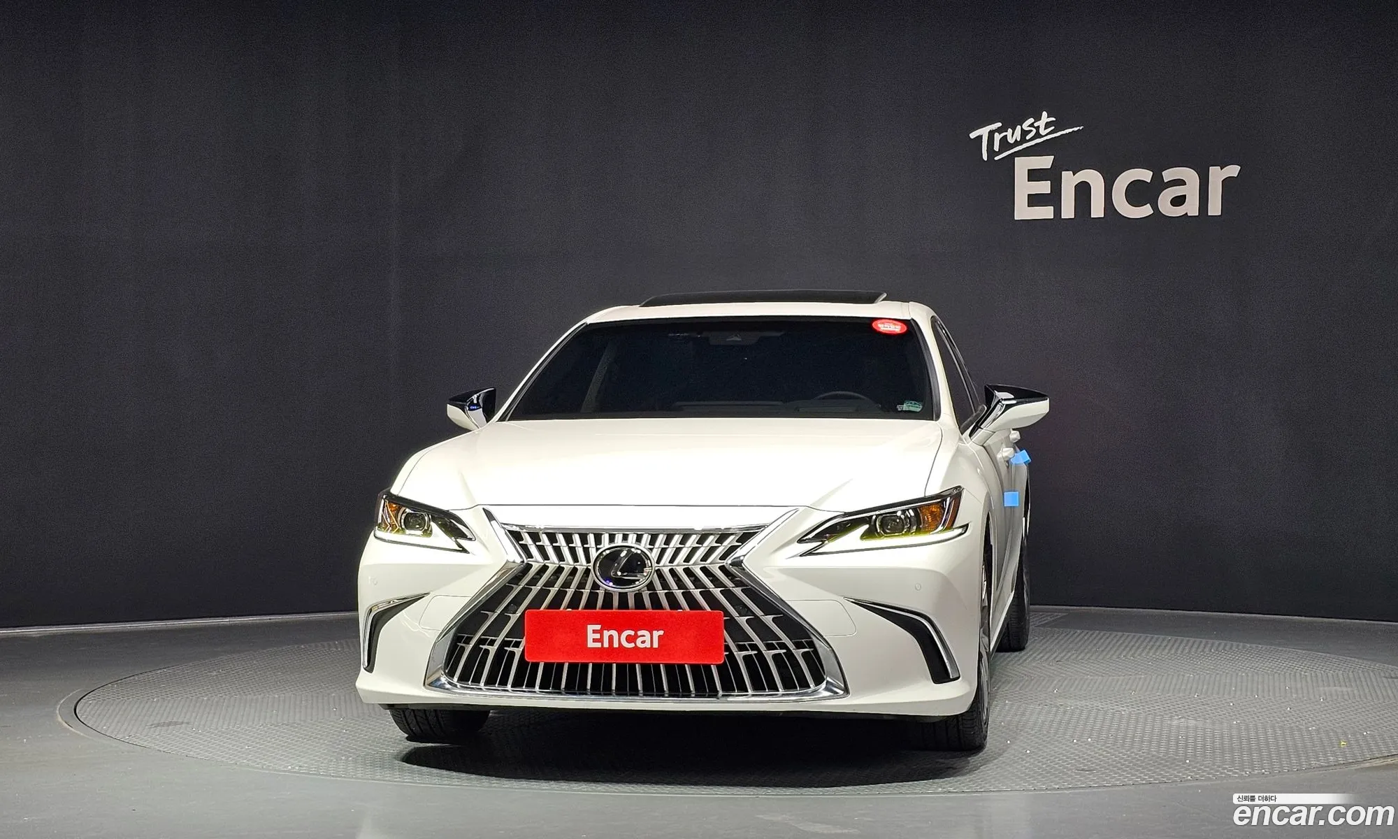 Lexus ES300h 7th Gen 2025 JTHBA1C1XT2029089 — 17