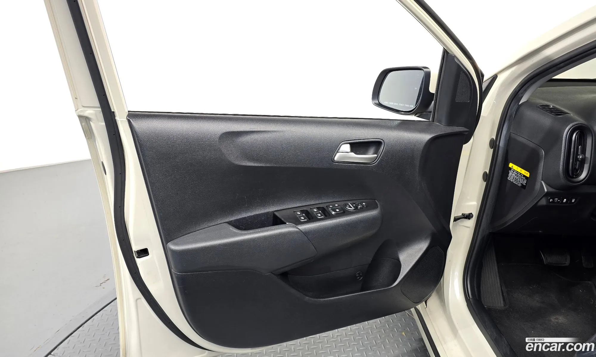 Kia Morning Urban 2023 — 12