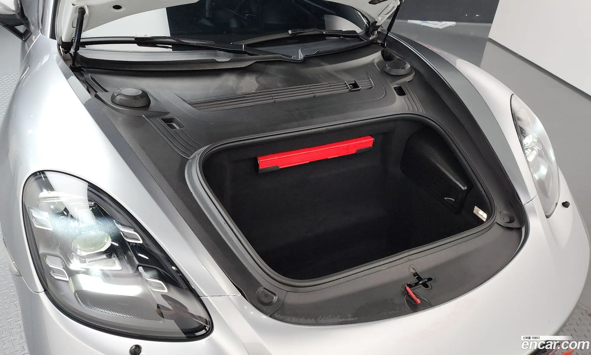 Porsche 718 Boxster 2021 WP0CD298XMS232167 — 16