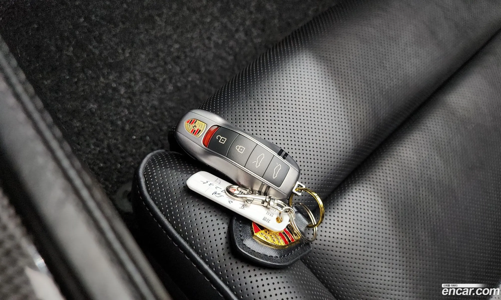 Porsche 718 Boxster 2021 WP0CD298XMS232167 — 2