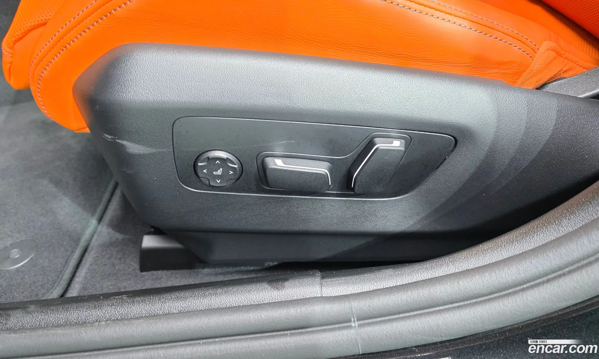 BMW M5 2025 WBS81FK03TCV75351 — 8