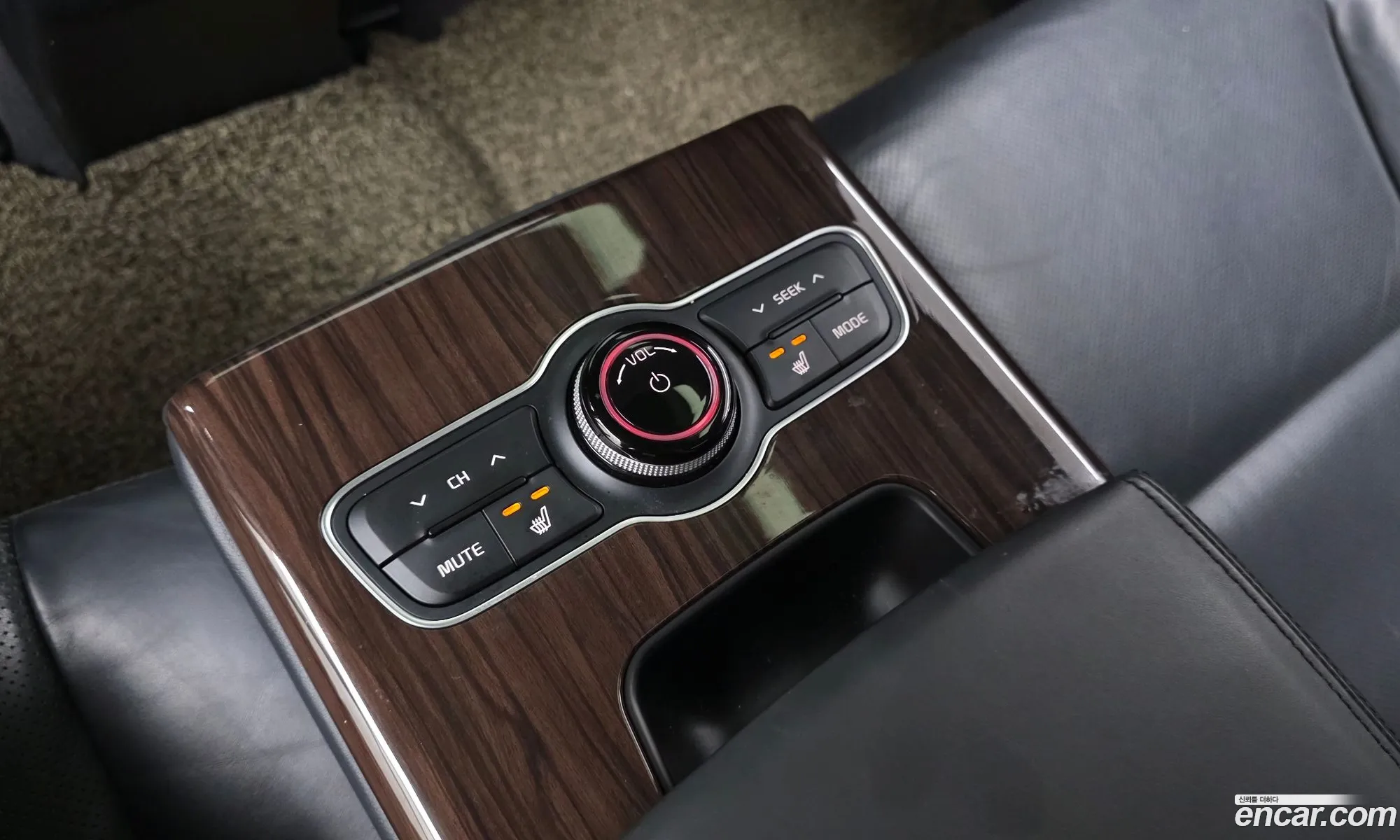 Kia K7 2016 — 11