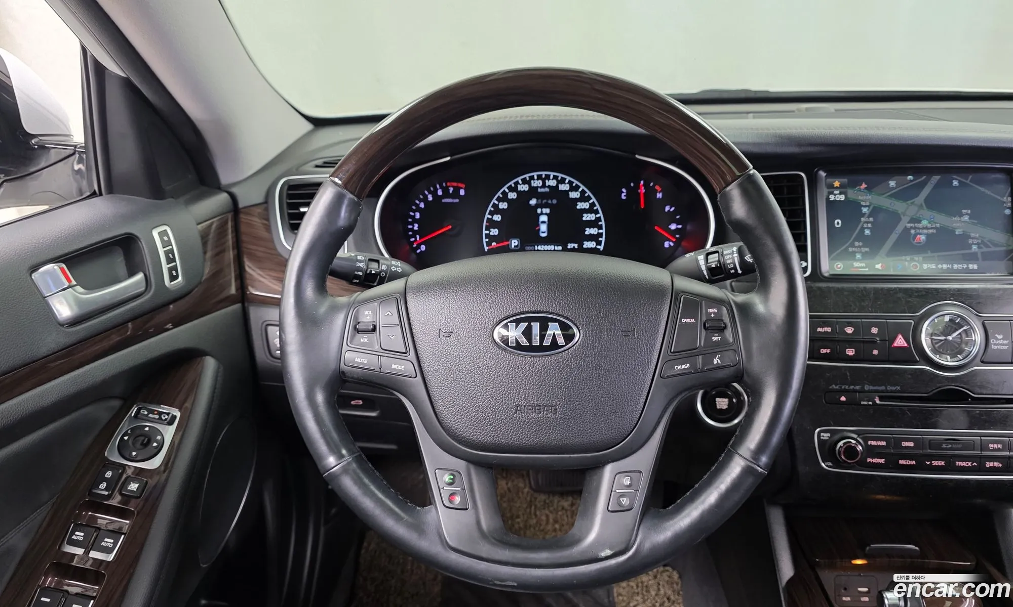 Kia K7 2016 — 19