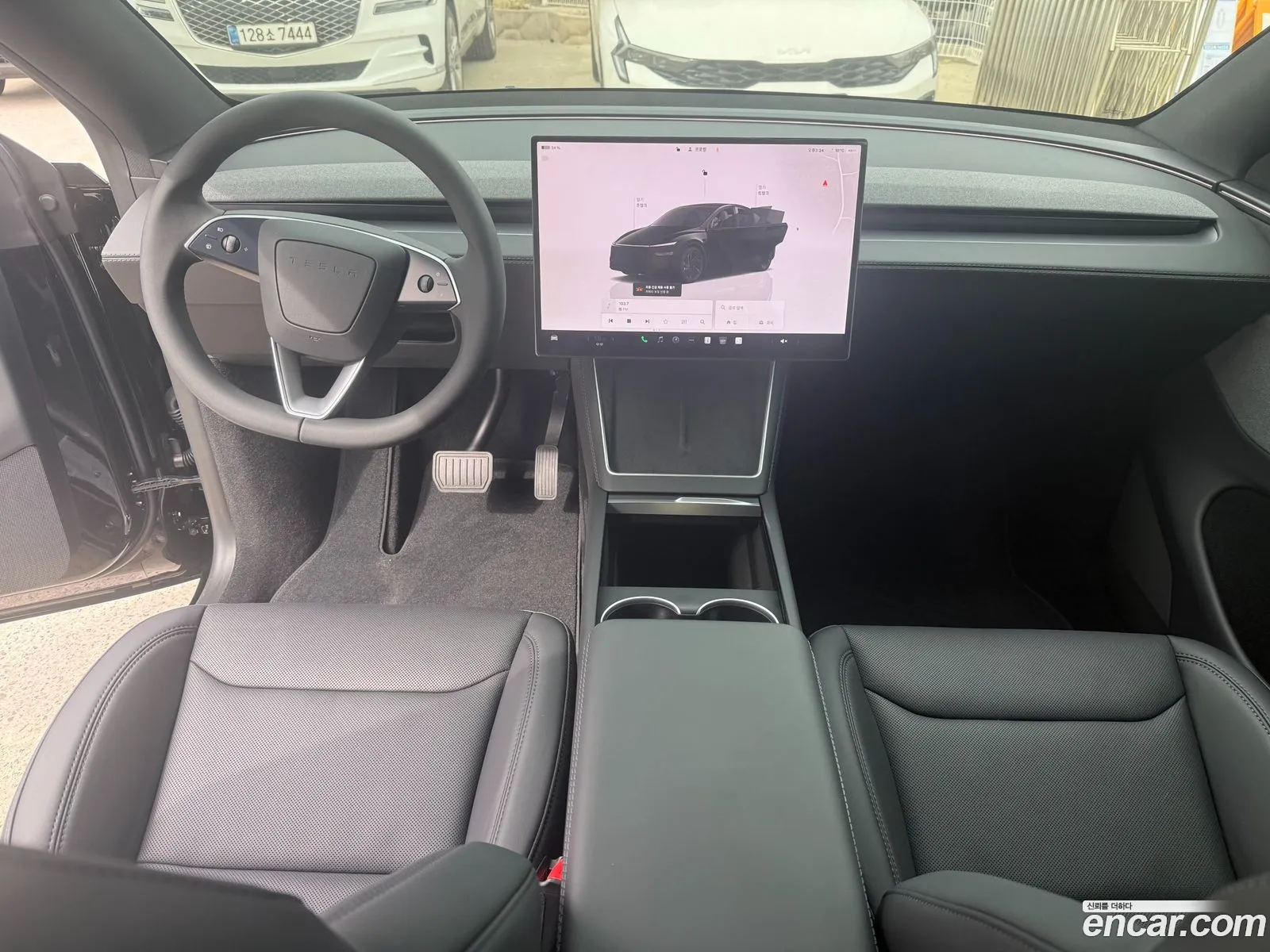 Tesla Model Y 2026 — 2