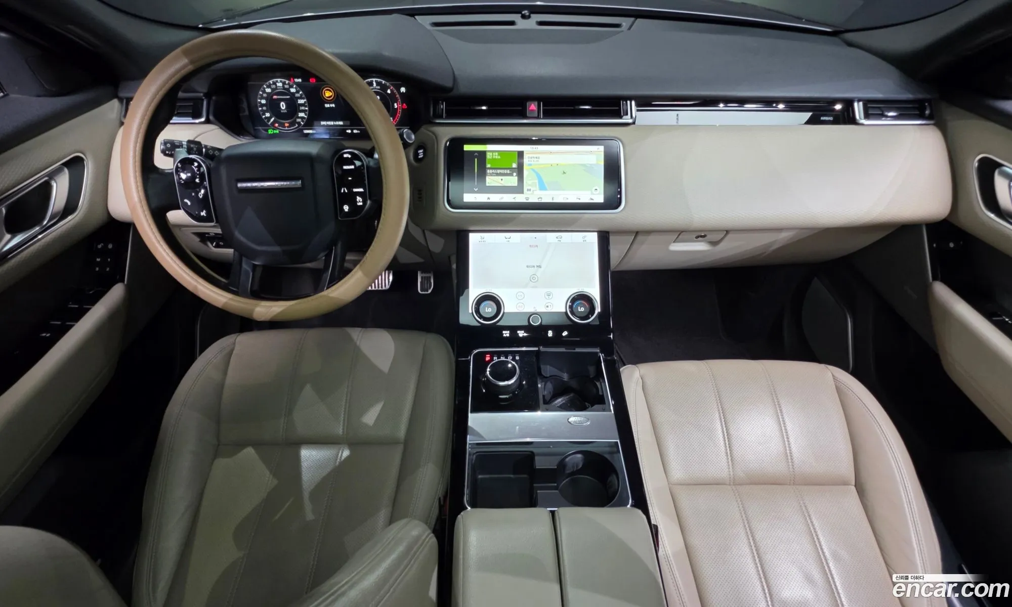 Land Rover Range Rover Velar 2017 — 38