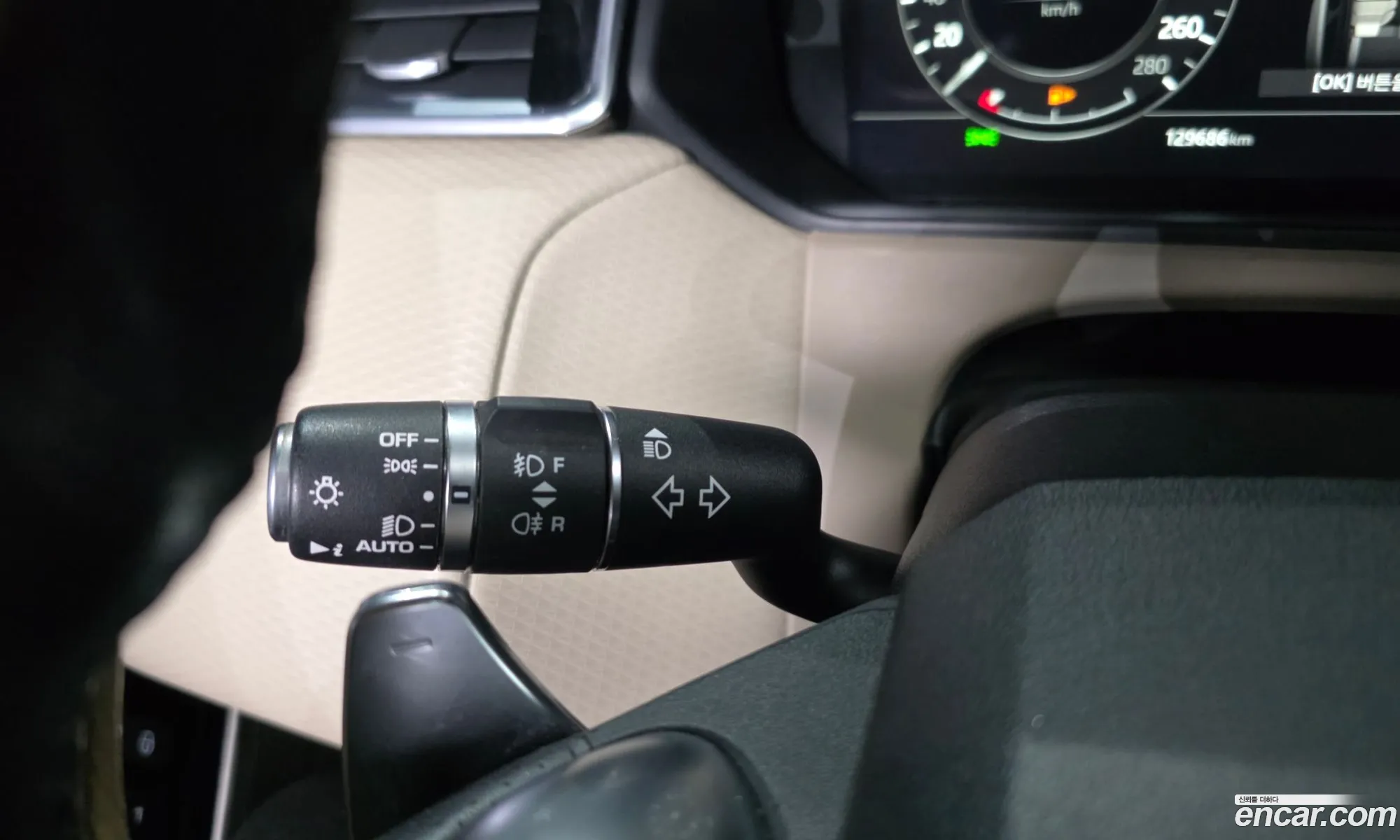 Land Rover Range Rover Velar 2017 — 25