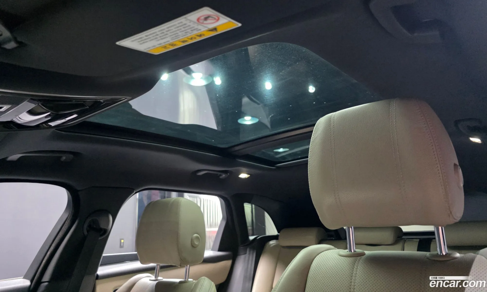 Land Rover Range Rover Velar 2017 — 21