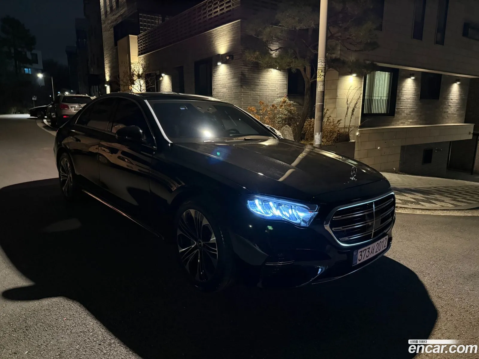 Mercedes-Benz E-Class W214 2025 — 9