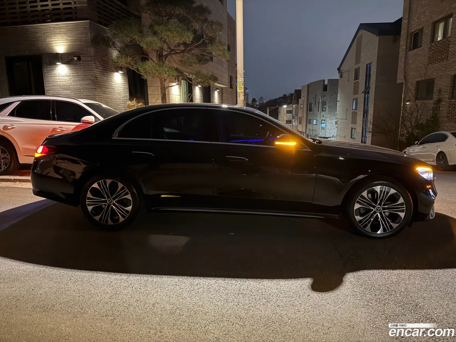 Mercedes-Benz E-Class W214 2025 — 8