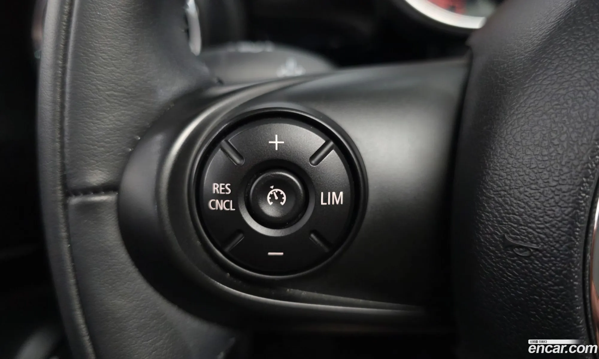 Mini Cooper 2020 WMWXR7100L2M65444 — 9