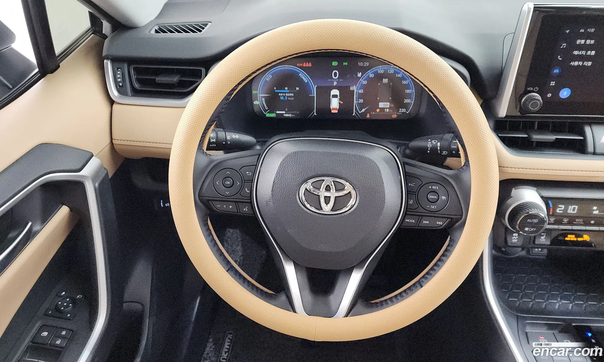 Toyota RAV4 2025 JTMX2RFVXSD196007 — 34