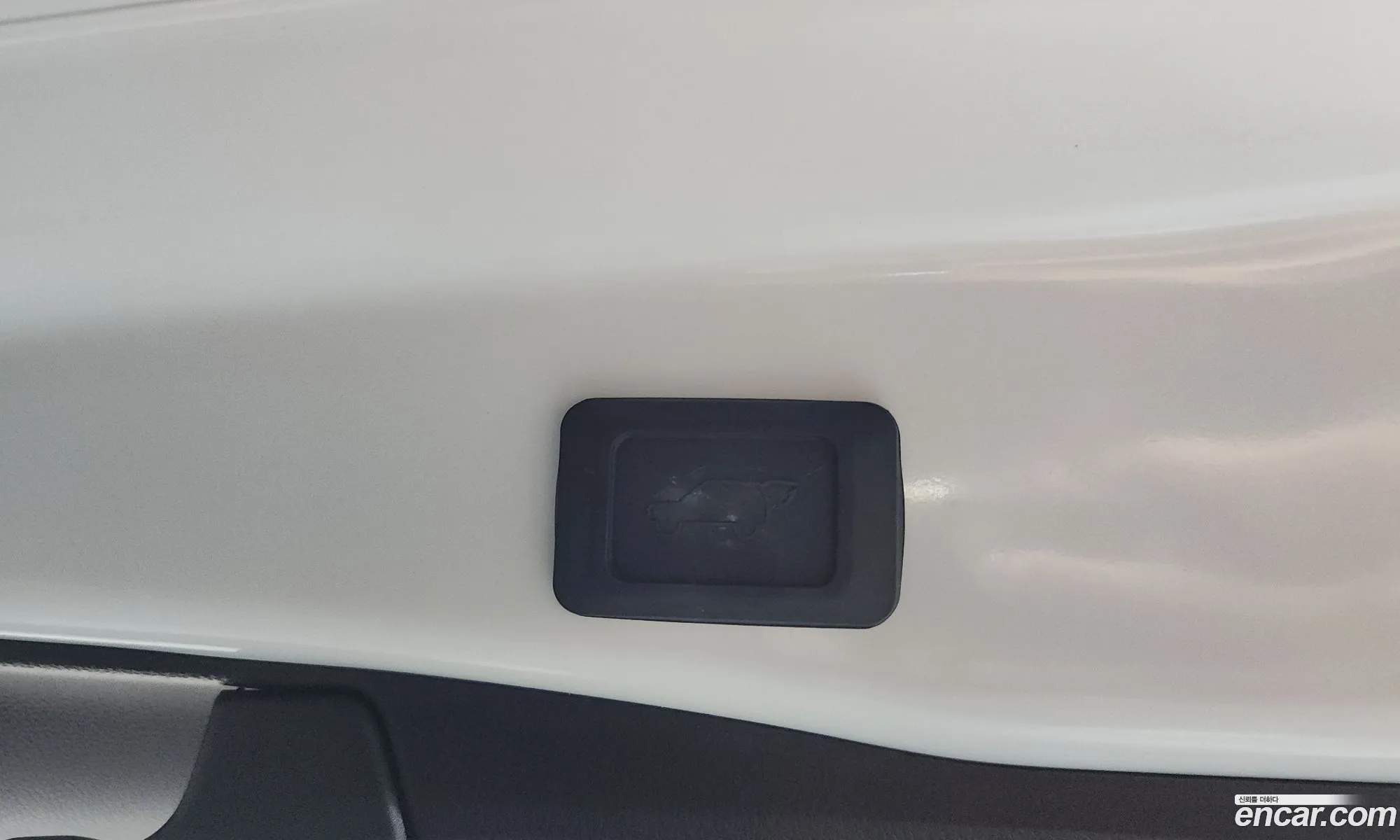 Toyota RAV4 2025 JTMX2RFVXSD196007 — 27