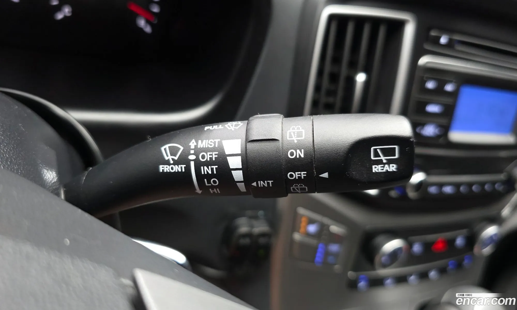 Hyundai Grand Starex 2018 — 2