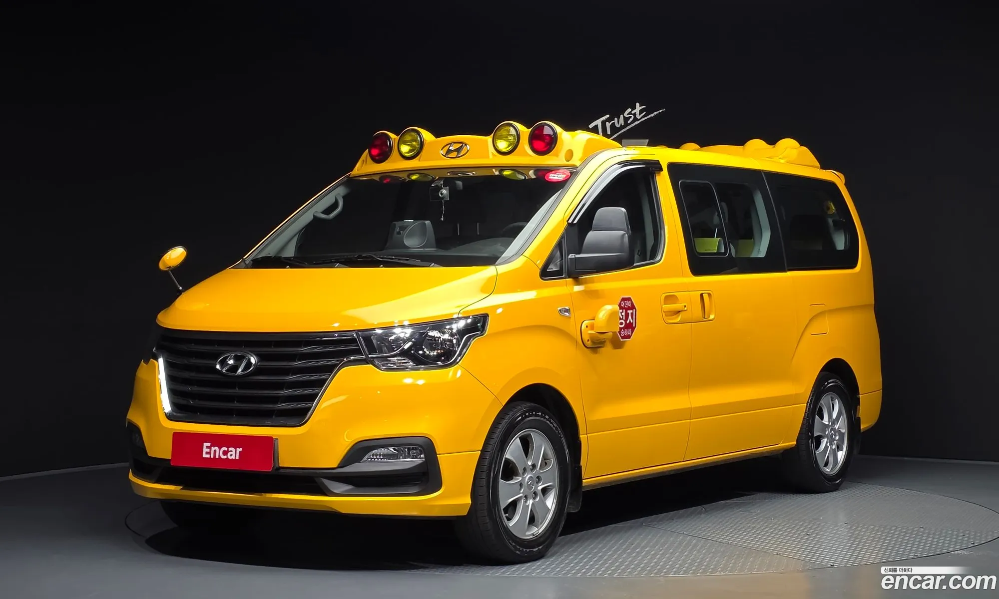 Hyundai Grand Starex 2018 — 20