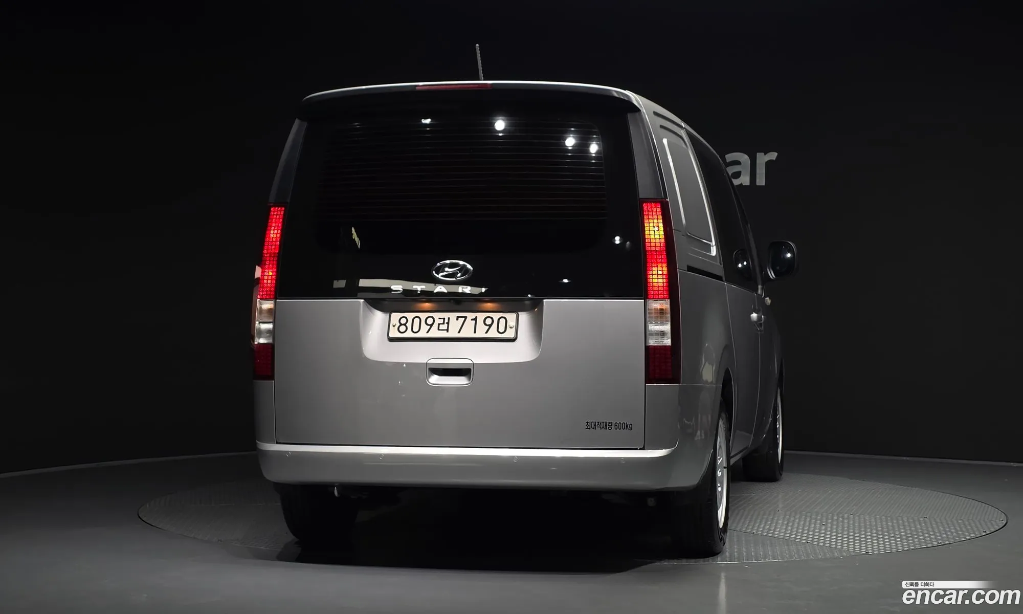 Hyundai Staria 2022 — 20