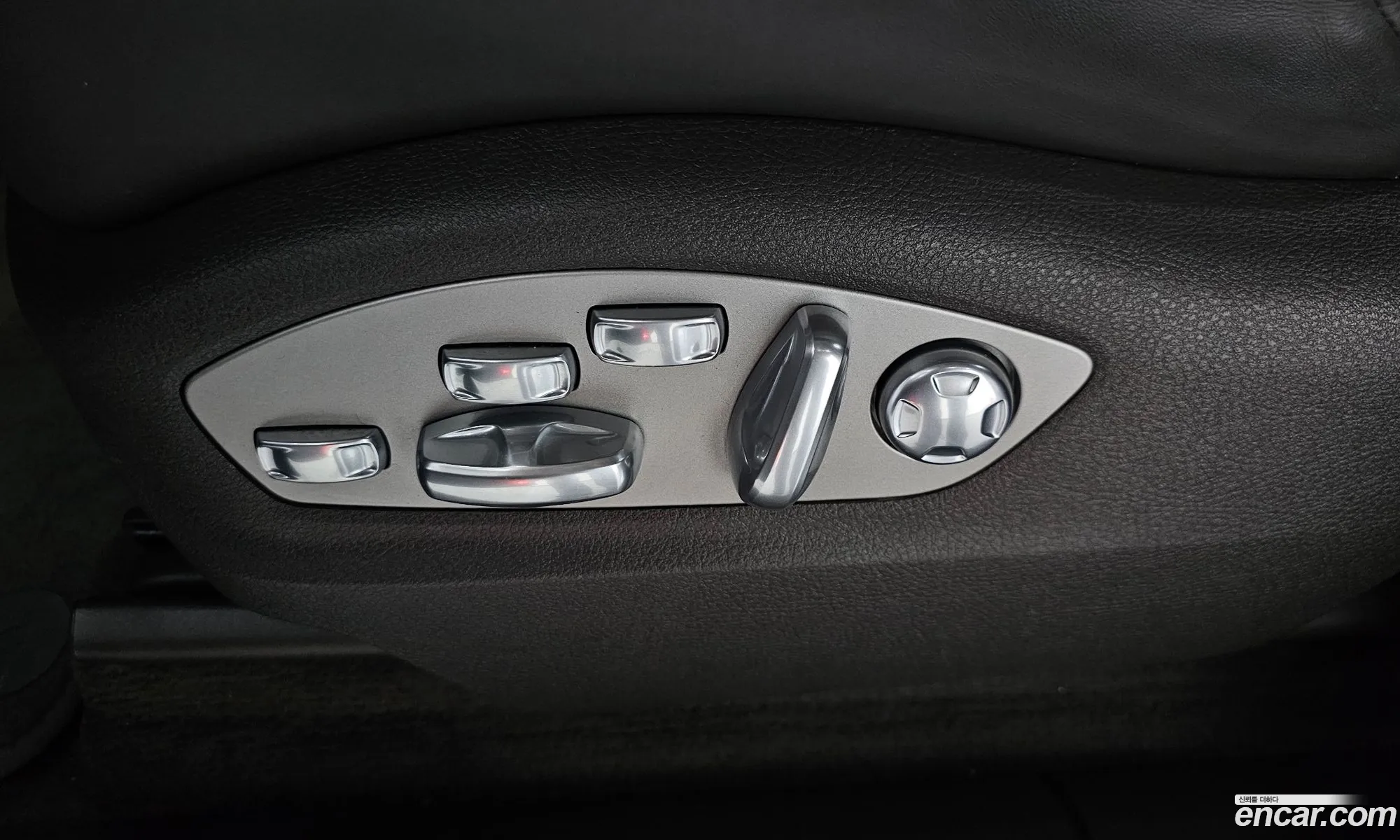 Porsche Macan 2021 WP1AG2953MLB65201 — 33