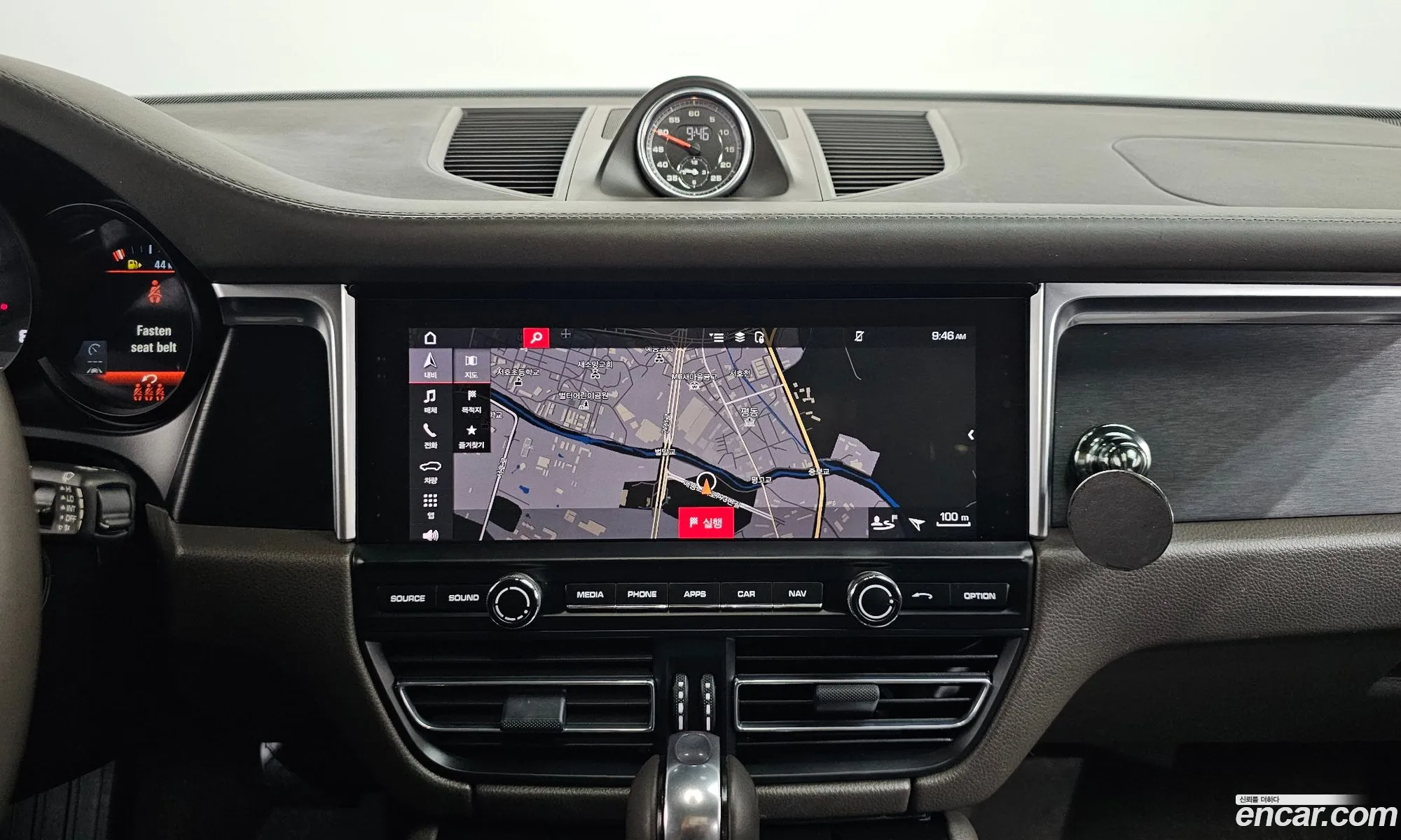 Porsche Macan 2021 WP1AG2953MLB65201 — 37