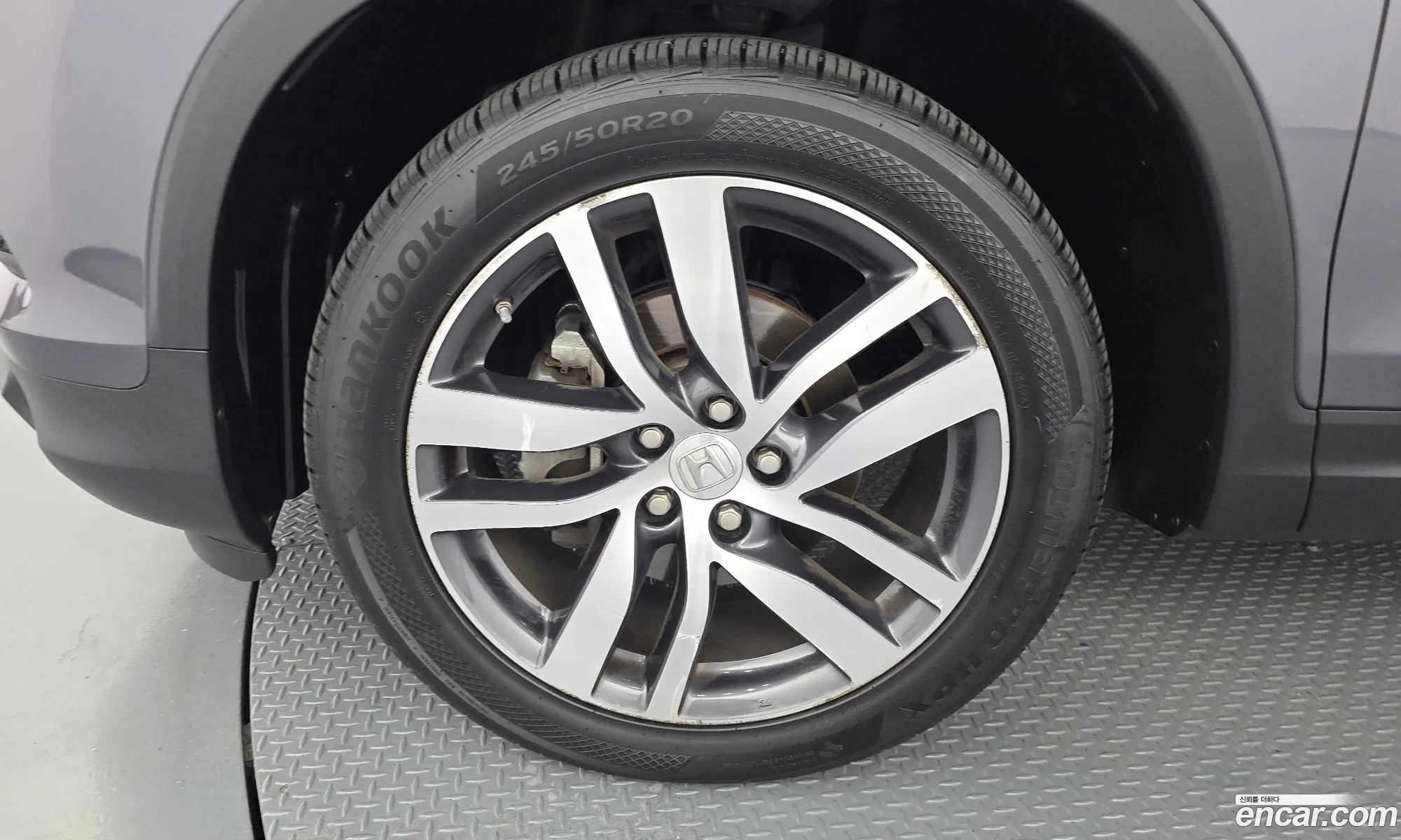 Honda Pilot 2018 5FNYF6850JB200505 — 28