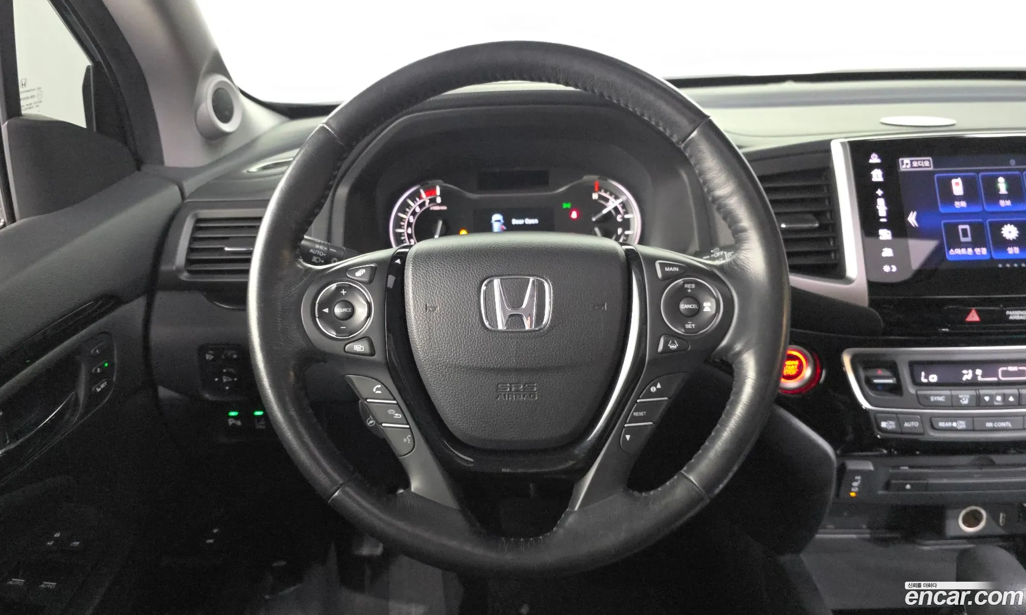 Honda Pilot 2018 5FNYF6850JB200505 — 8