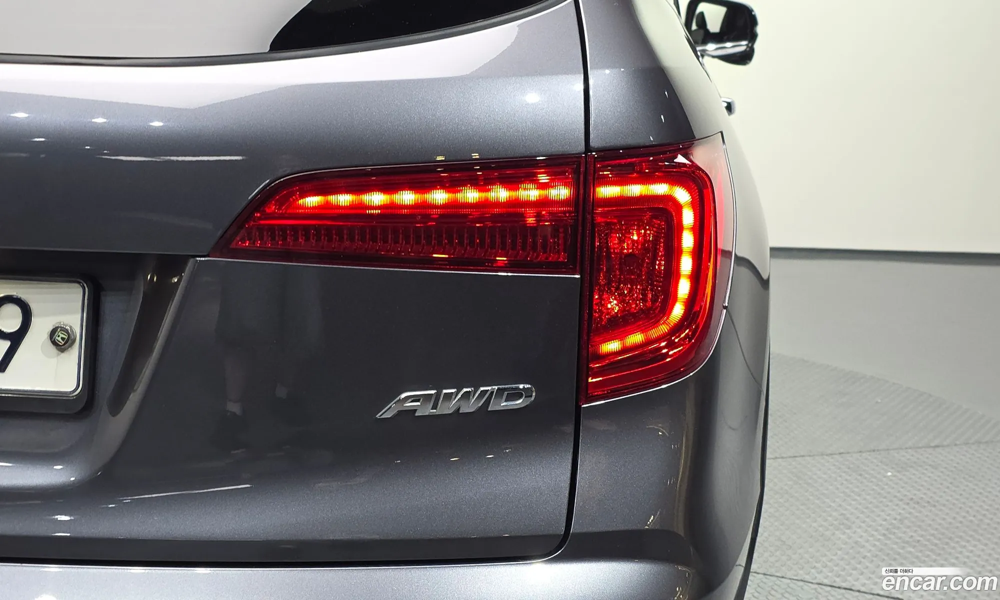 Honda Pilot 2018 5FNYF6850JB200505 — 27