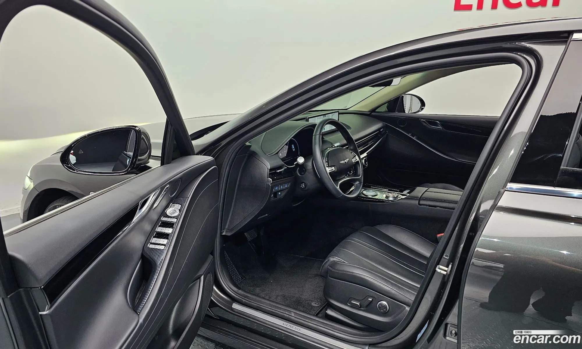 Genesis G80 2022 — 13