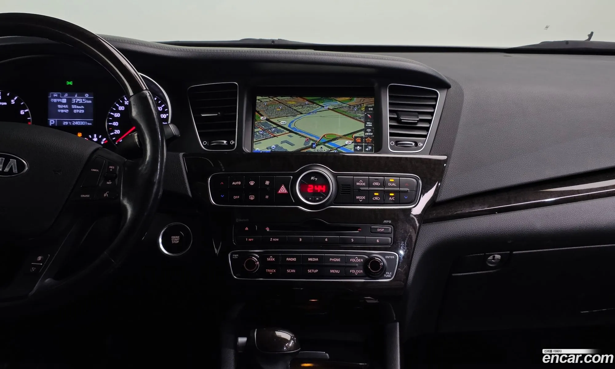 Kia K7 2013 — 18