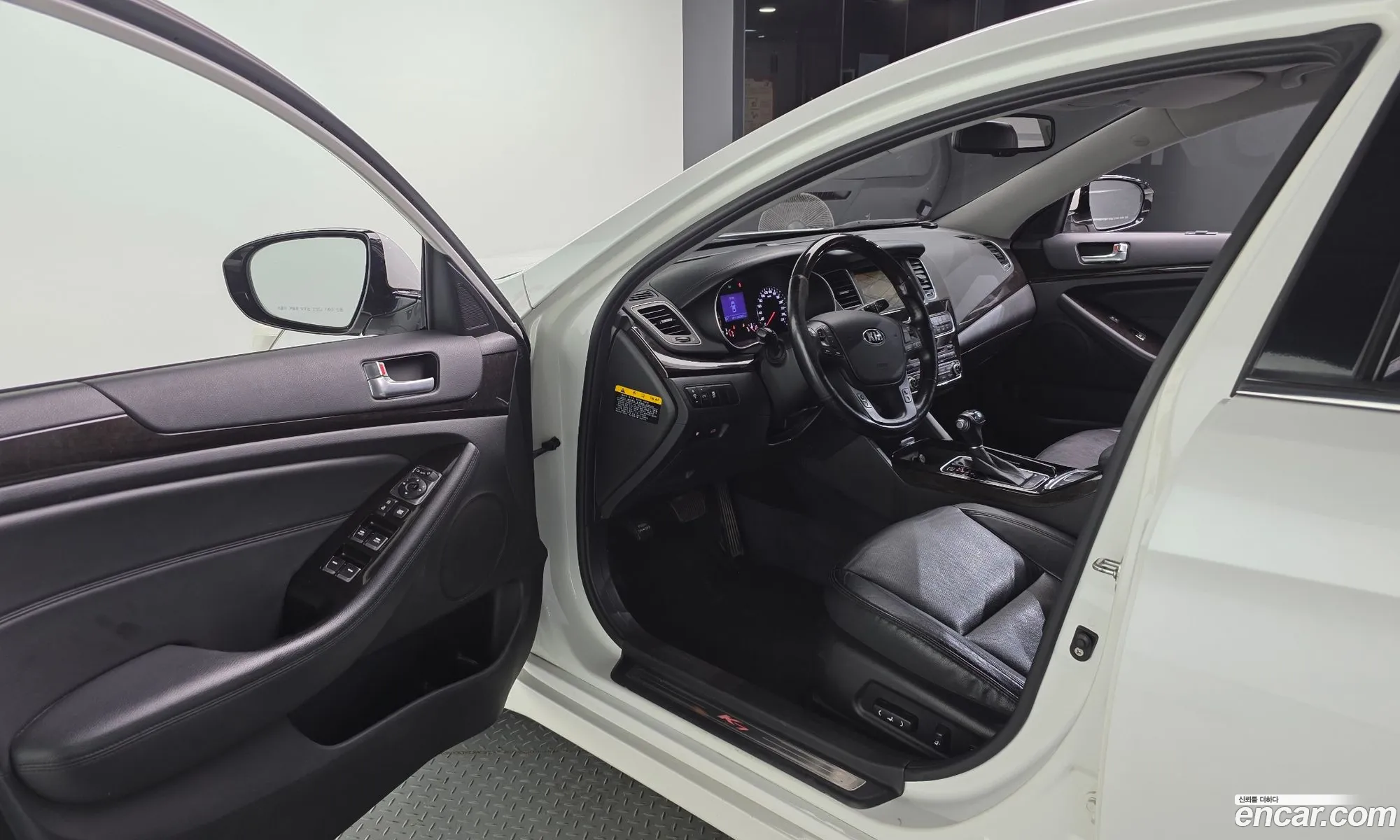 Kia K7 2013 — 10