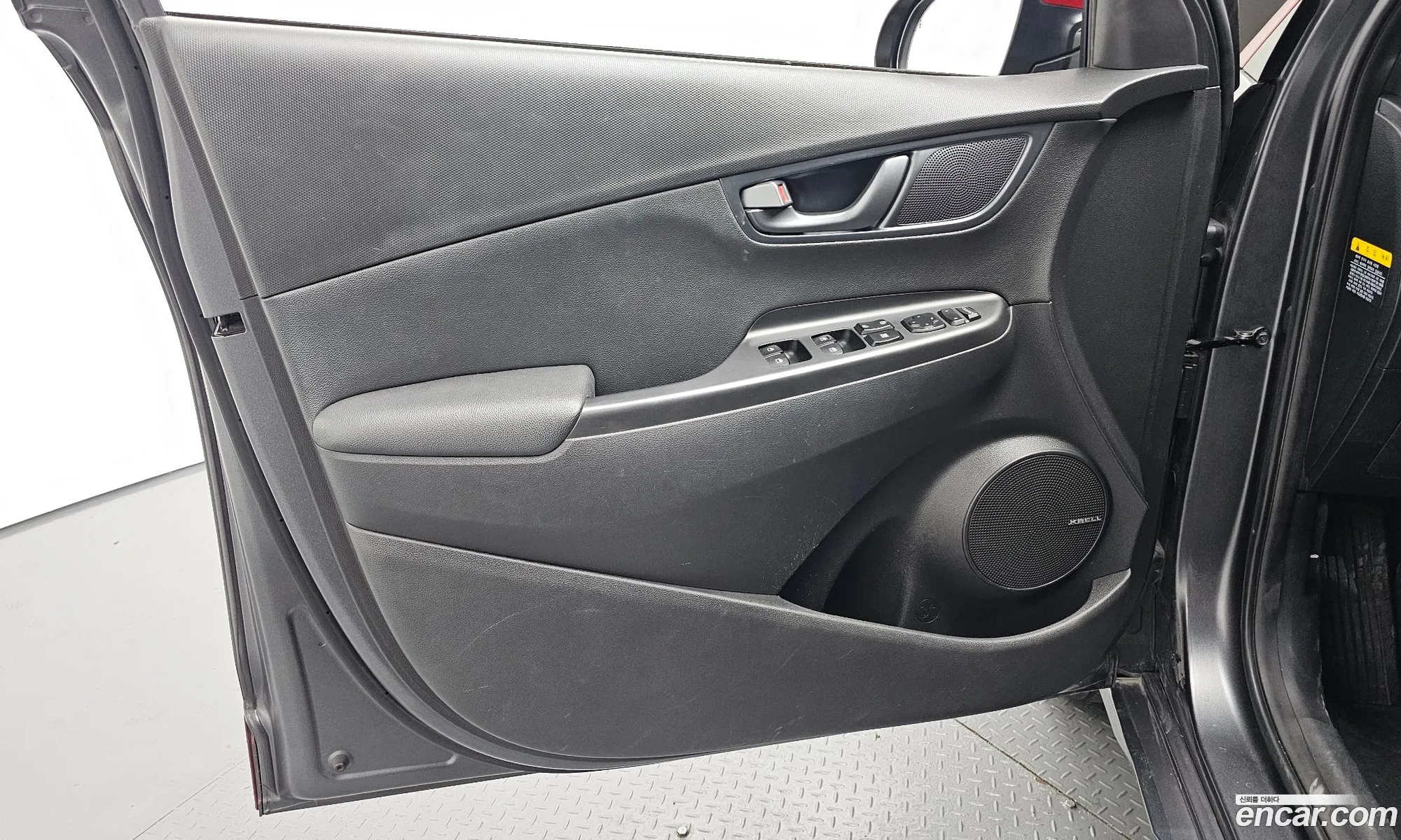 Hyundai Kona 2019 — 23