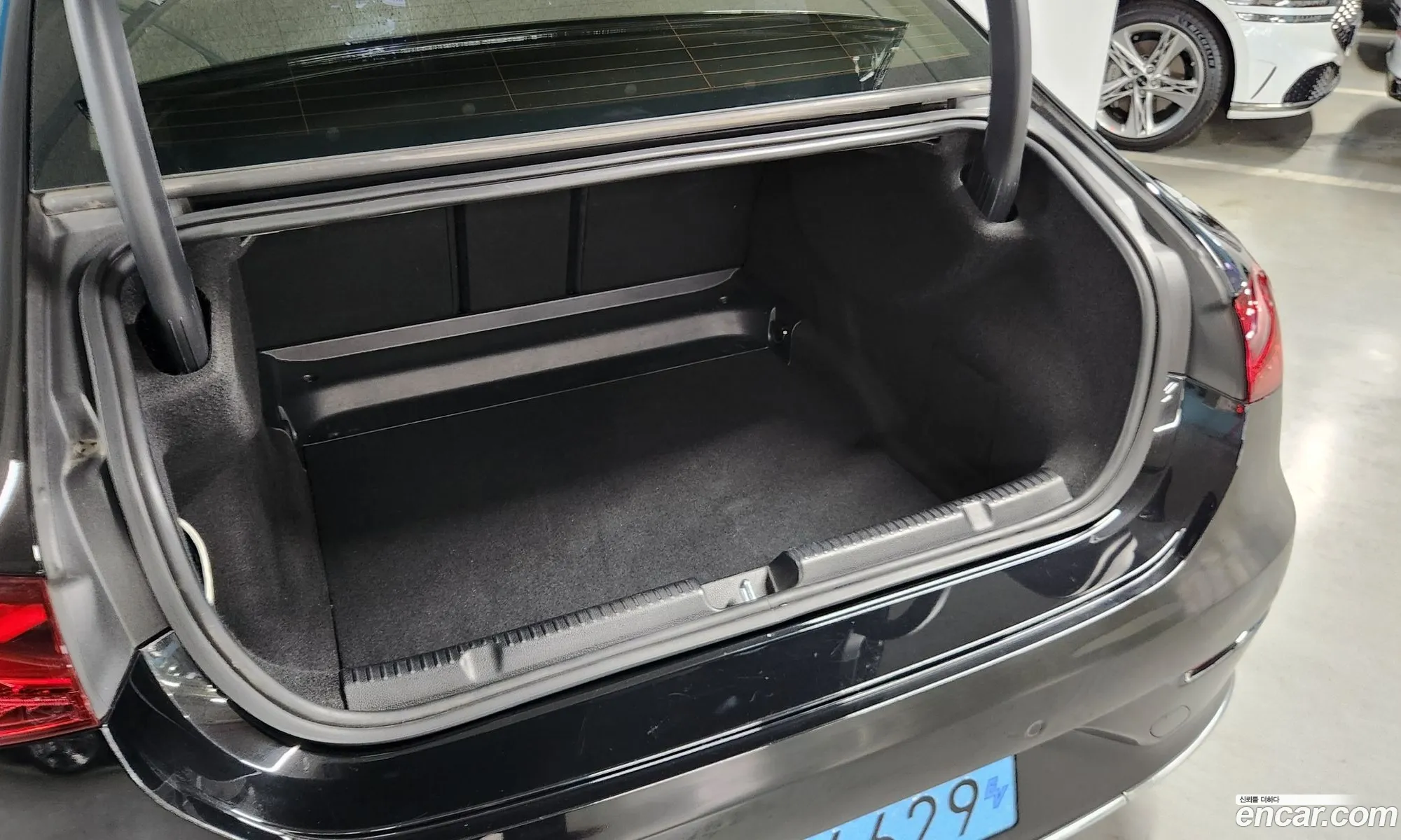 Mercedes-Benz EQE V295 2022 — 4