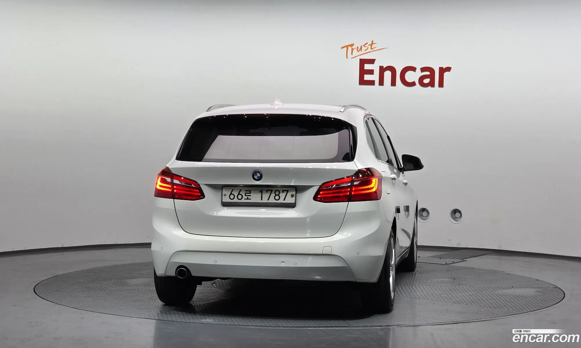 BMW 2 Series Active Tourer 2016 WBA2C1102HV900950 — 5