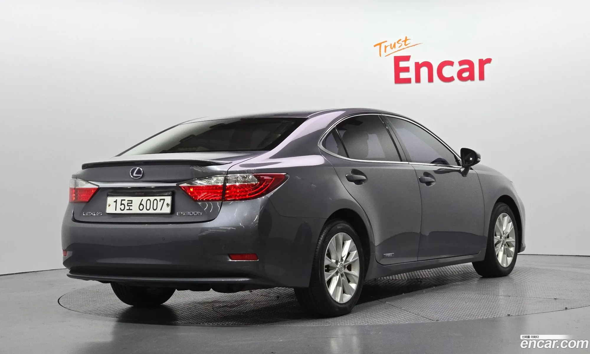 Lexus ES300h 2013 — 7