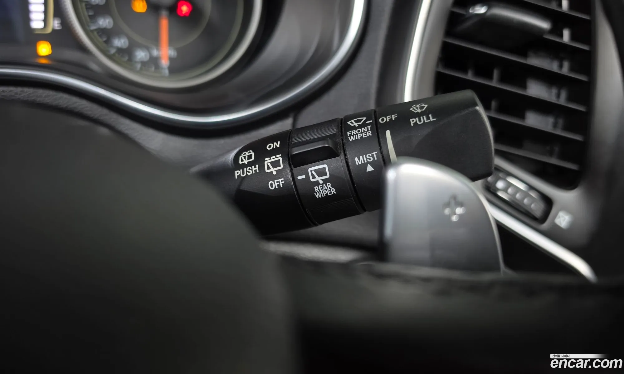 Jeep Cherokee 2019 1C4PJMCB7KD345957 — 31