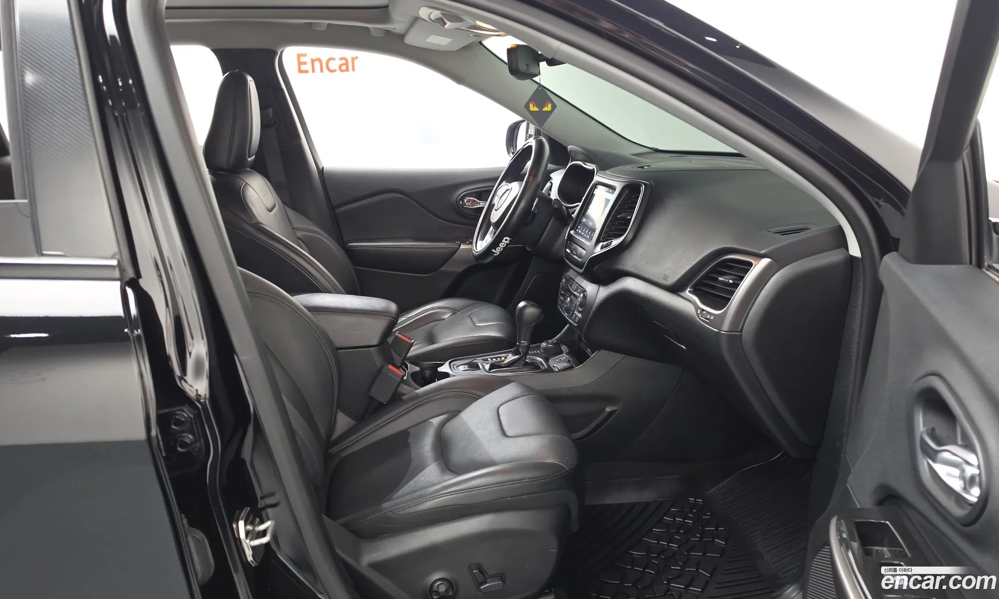 Jeep Cherokee 2019 1C4PJMCB7KD345957 — 7