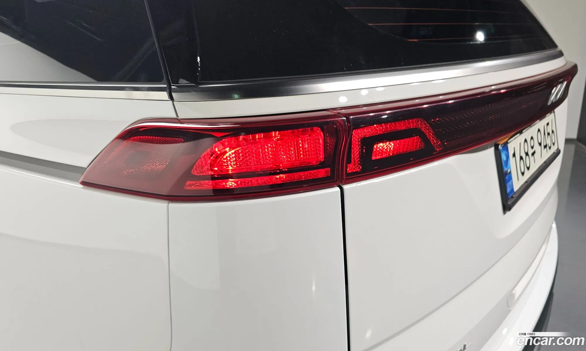 Kia Carnival 2021 — 17