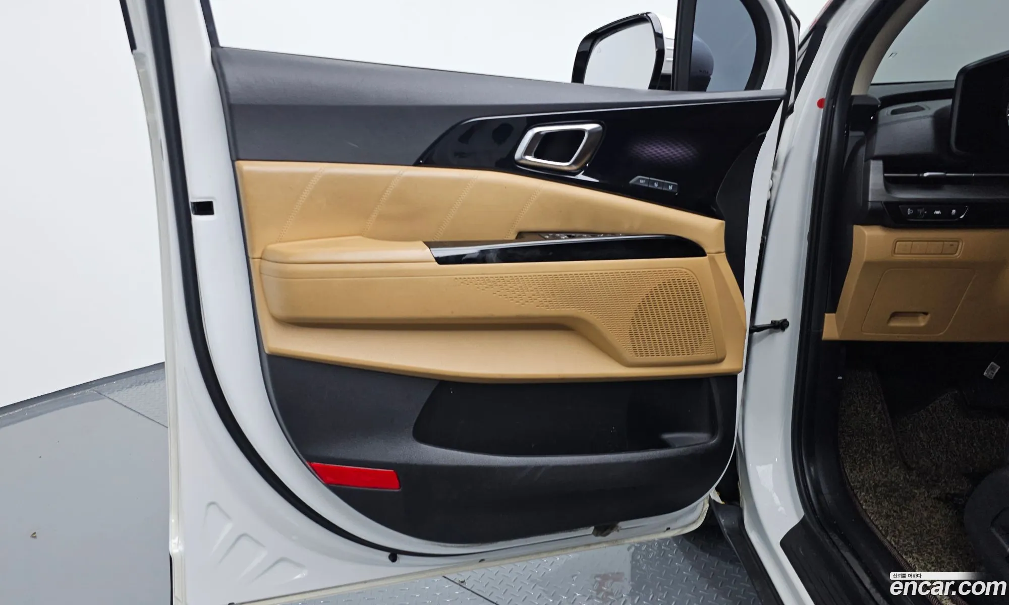 Kia Carnival 2021 — 9