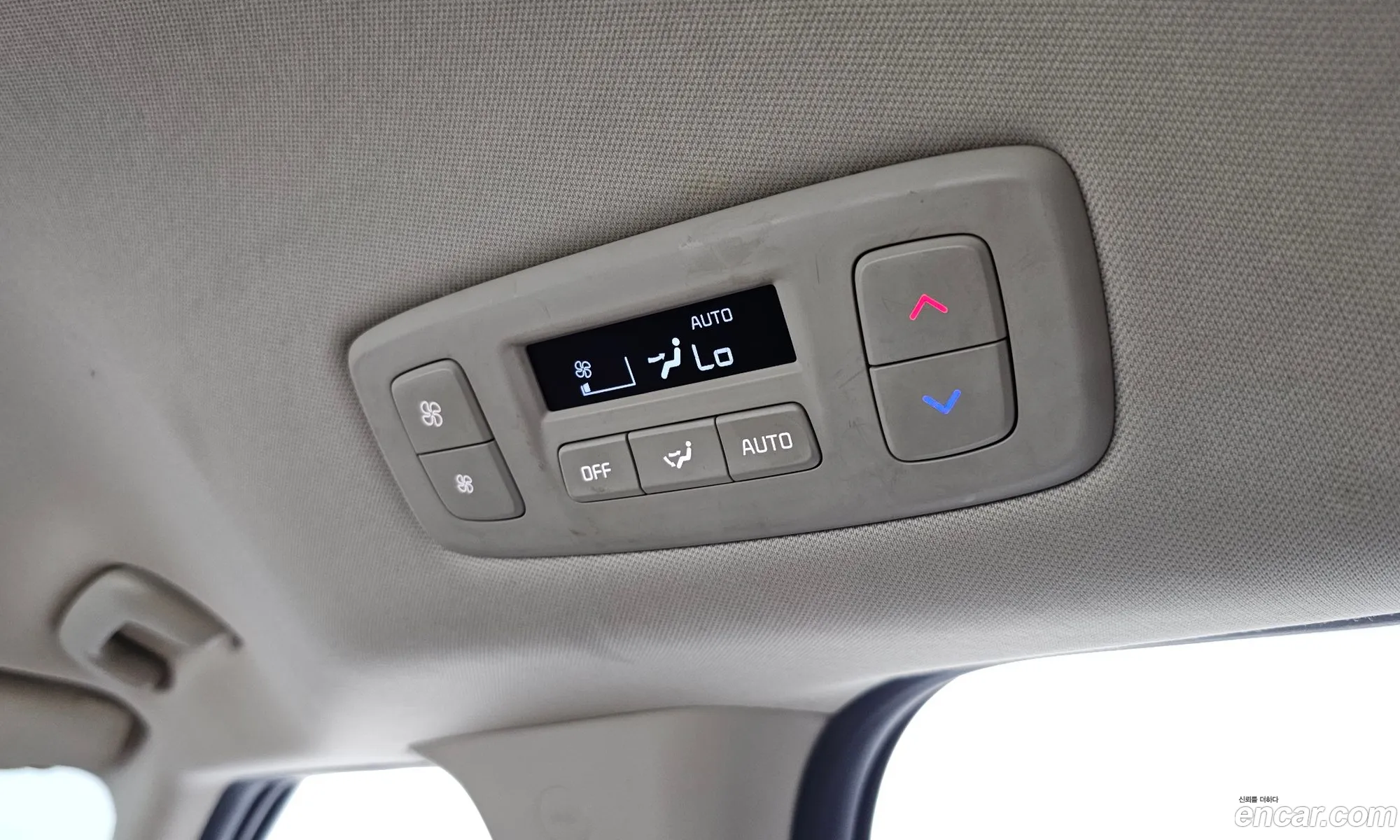 Kia Carnival 2021 — 34
