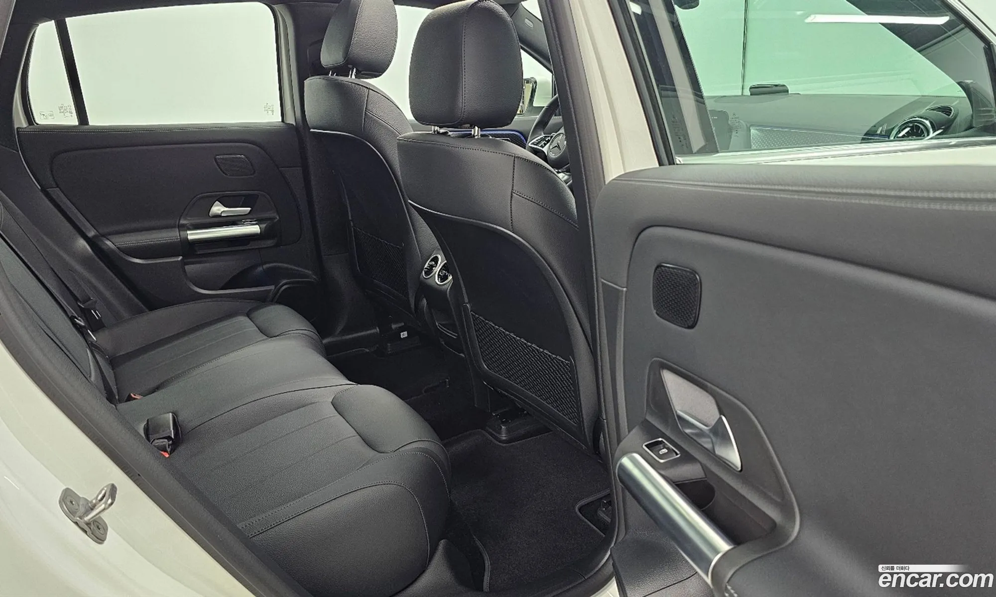 Mercedes-Benz EQA H243 2025 — 15