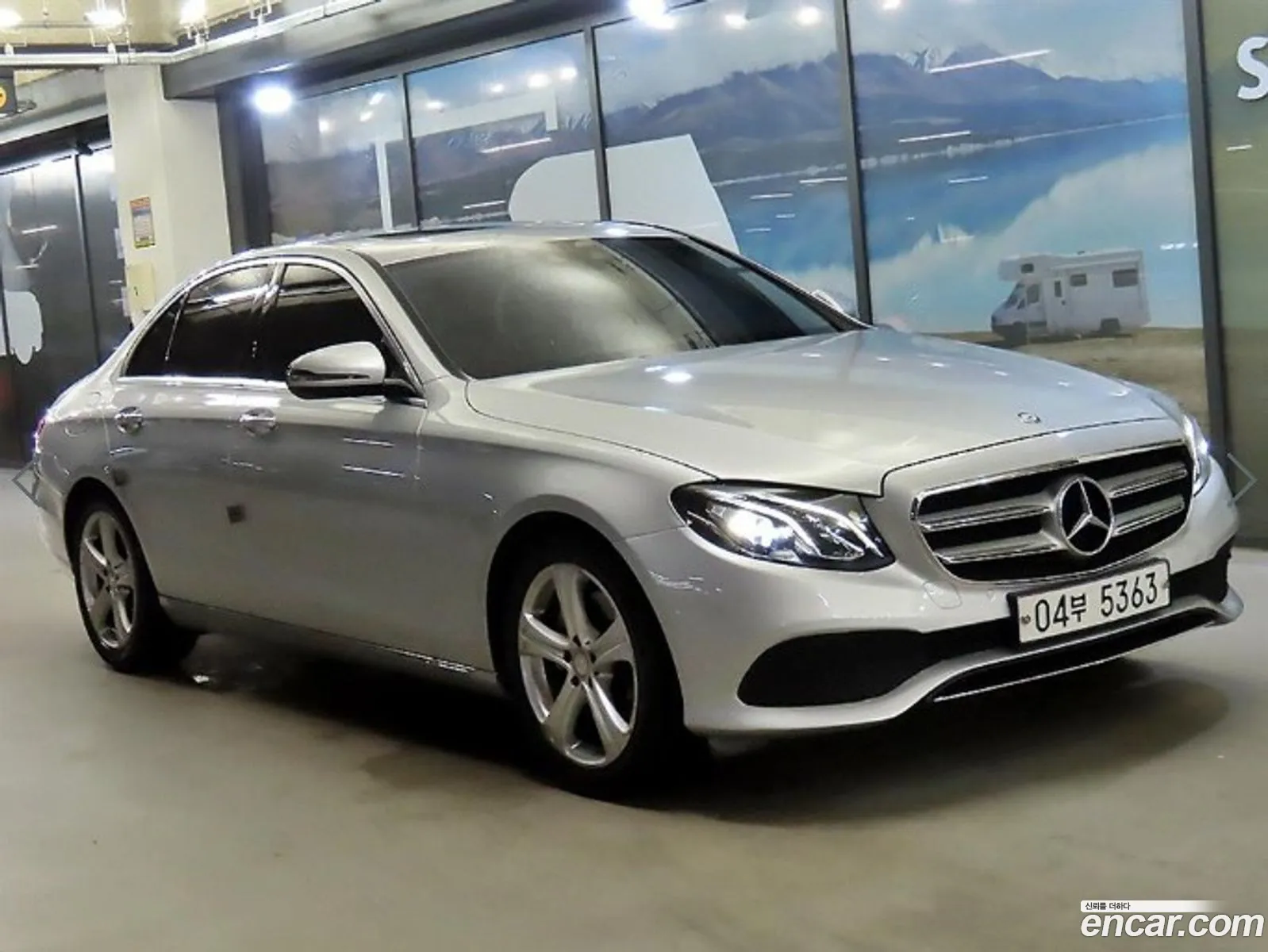 Mercedes-Benz E-Class W213 2017 — 20