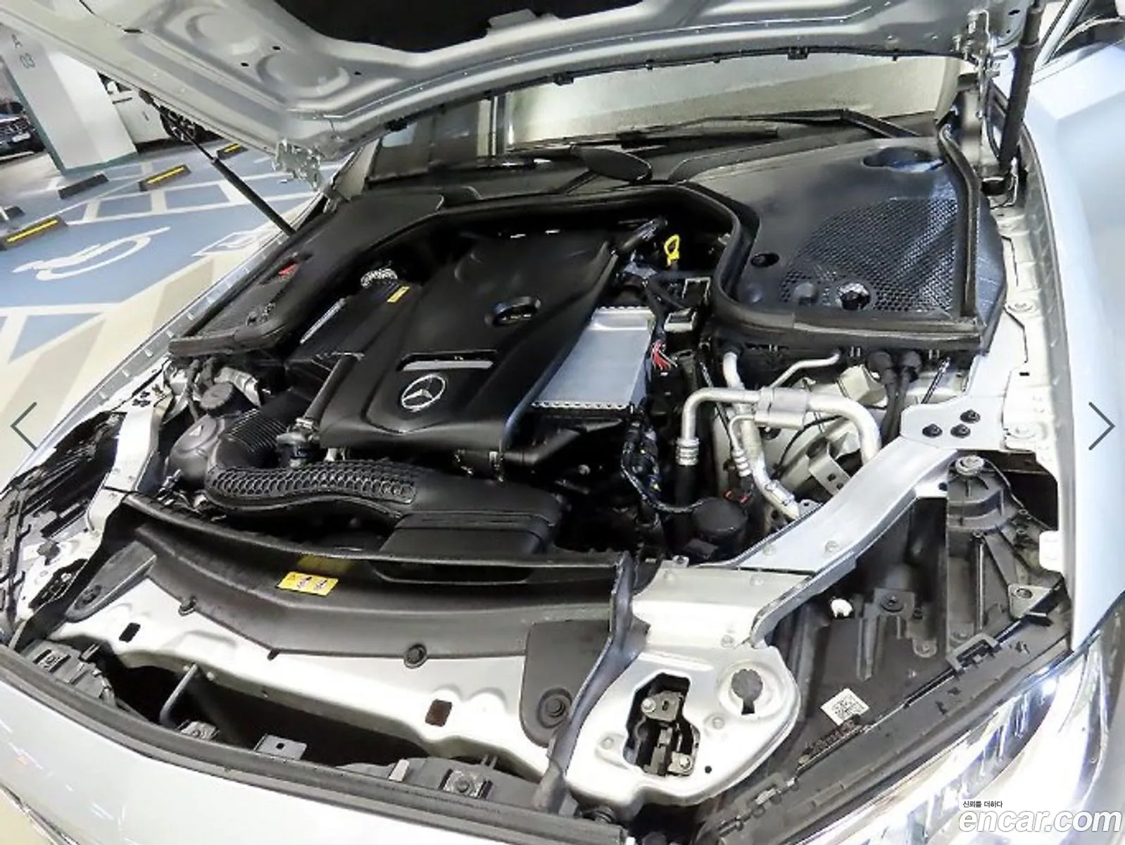 Mercedes-Benz E-Class W213 2017 — 16