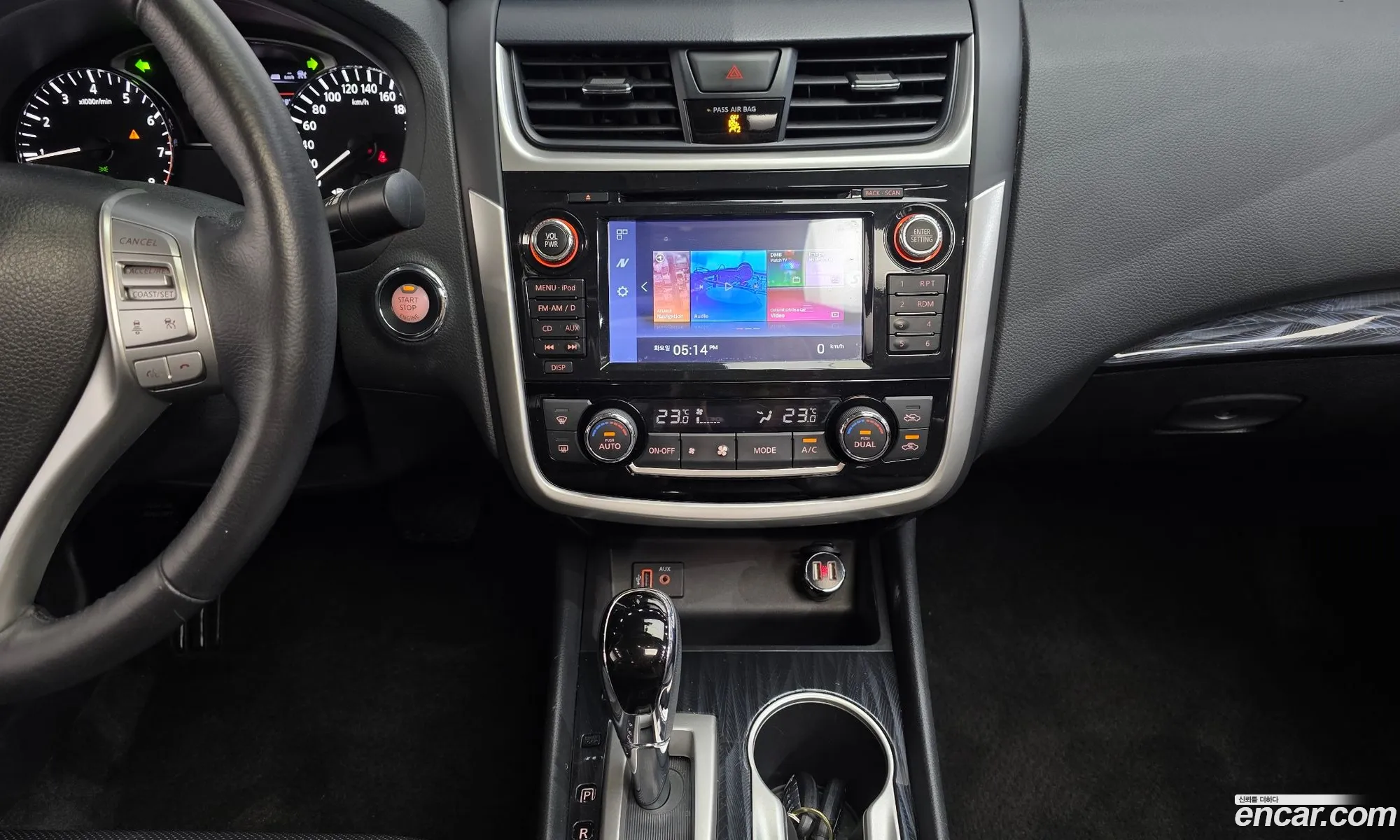 Nissan Altima 2018 1N4AL3AP2JC287226 — 10