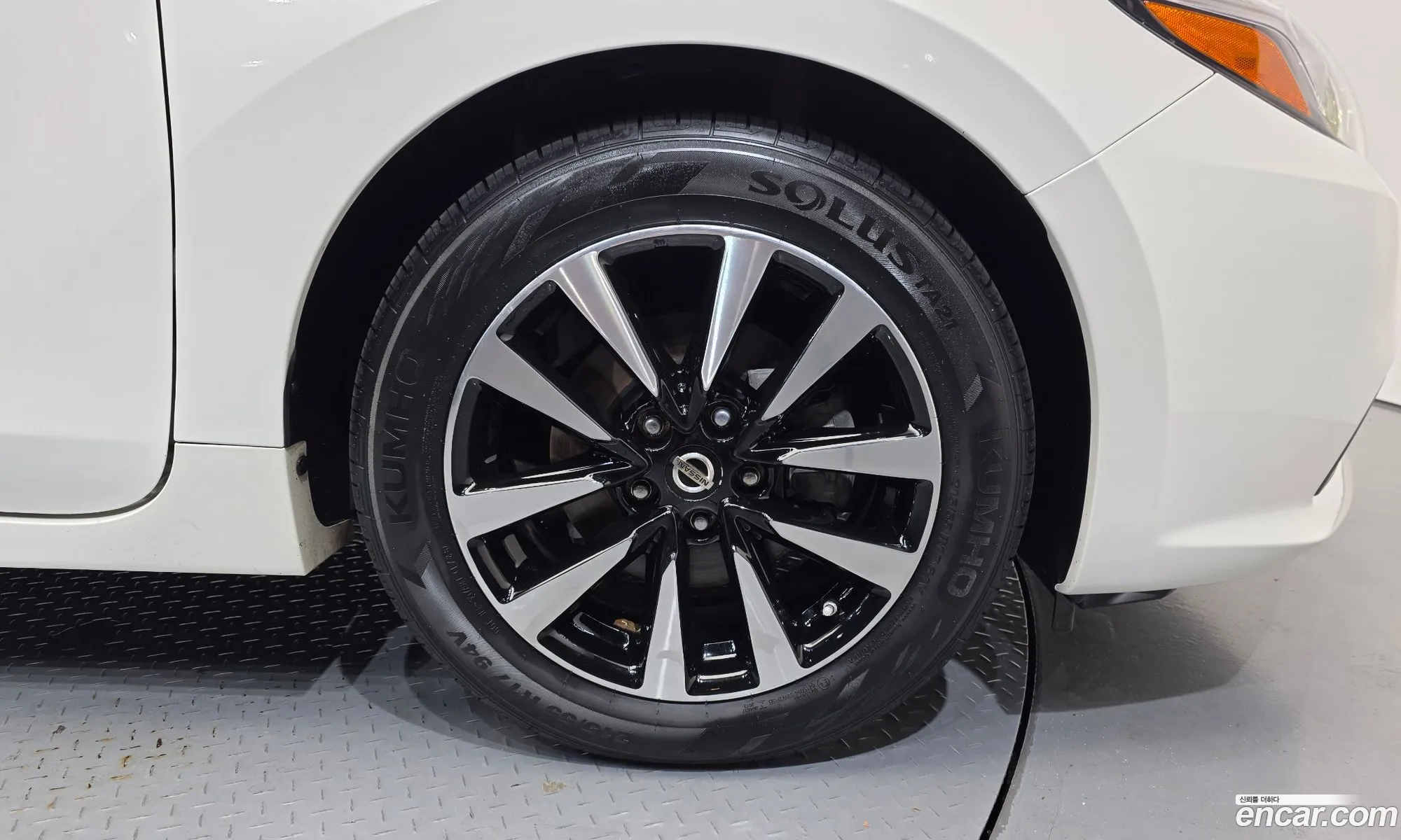 Nissan Altima 2018 1N4AL3AP2JC287226 — 21
