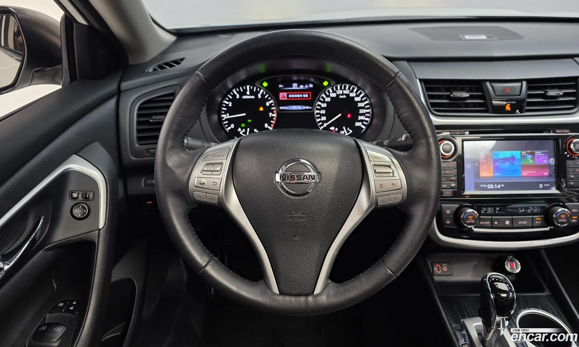 Nissan Altima 2018 1N4AL3AP2JC287226 — 5