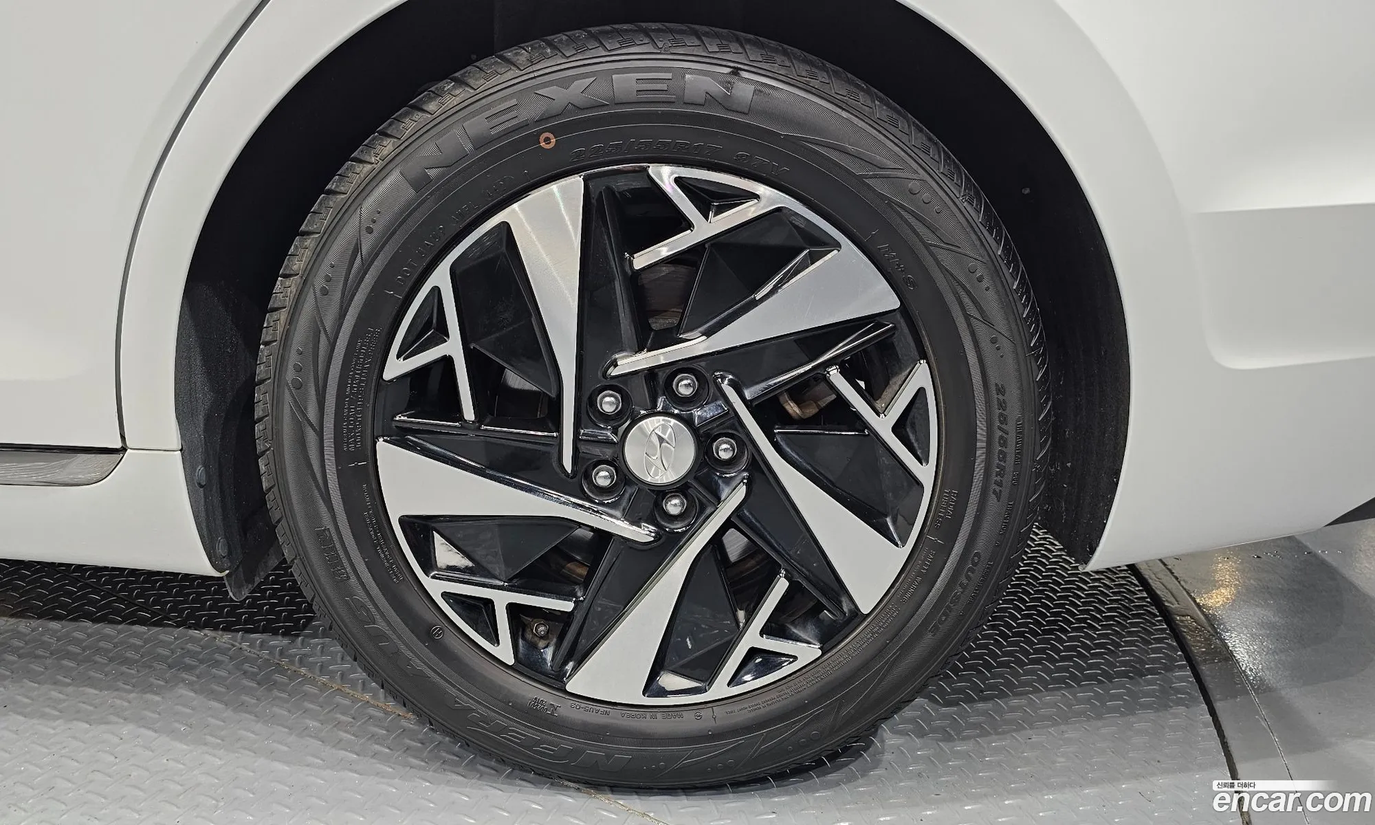 Hyundai Grandeur IG Hybrid 2021 — 2