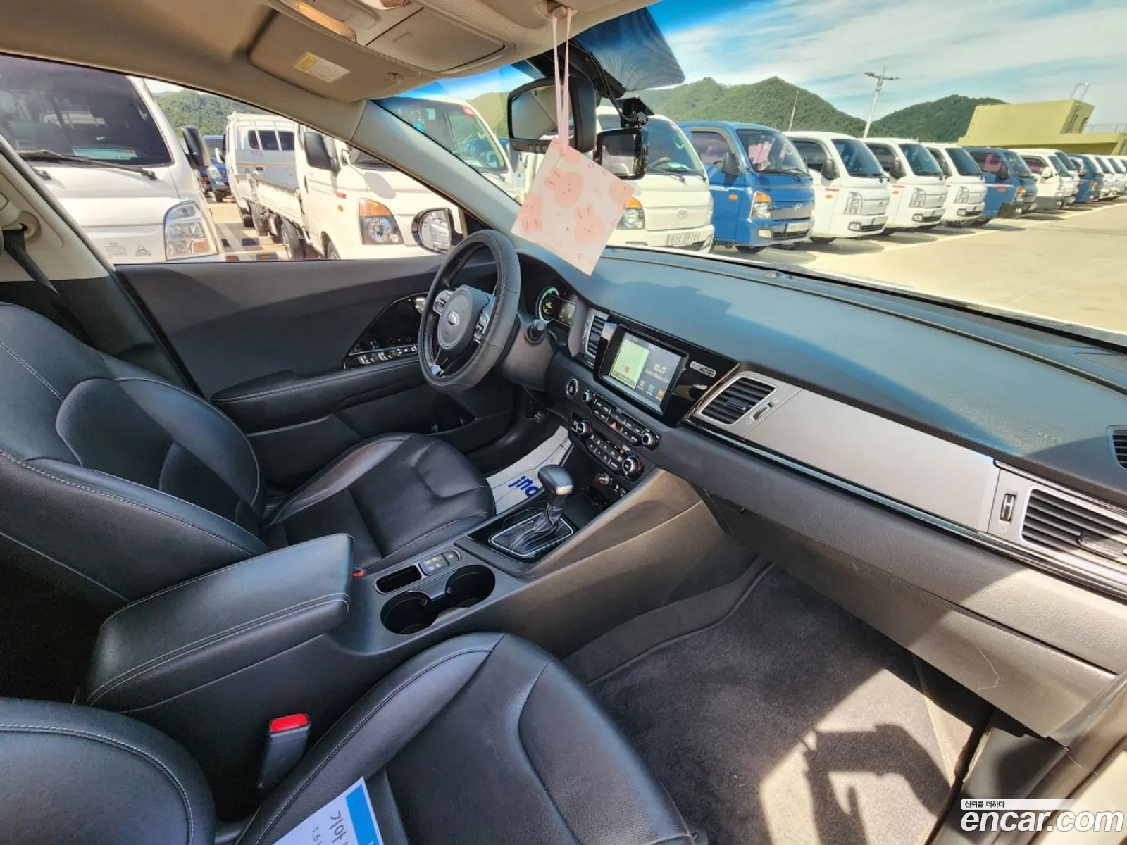Kia Niro 2017 — 13