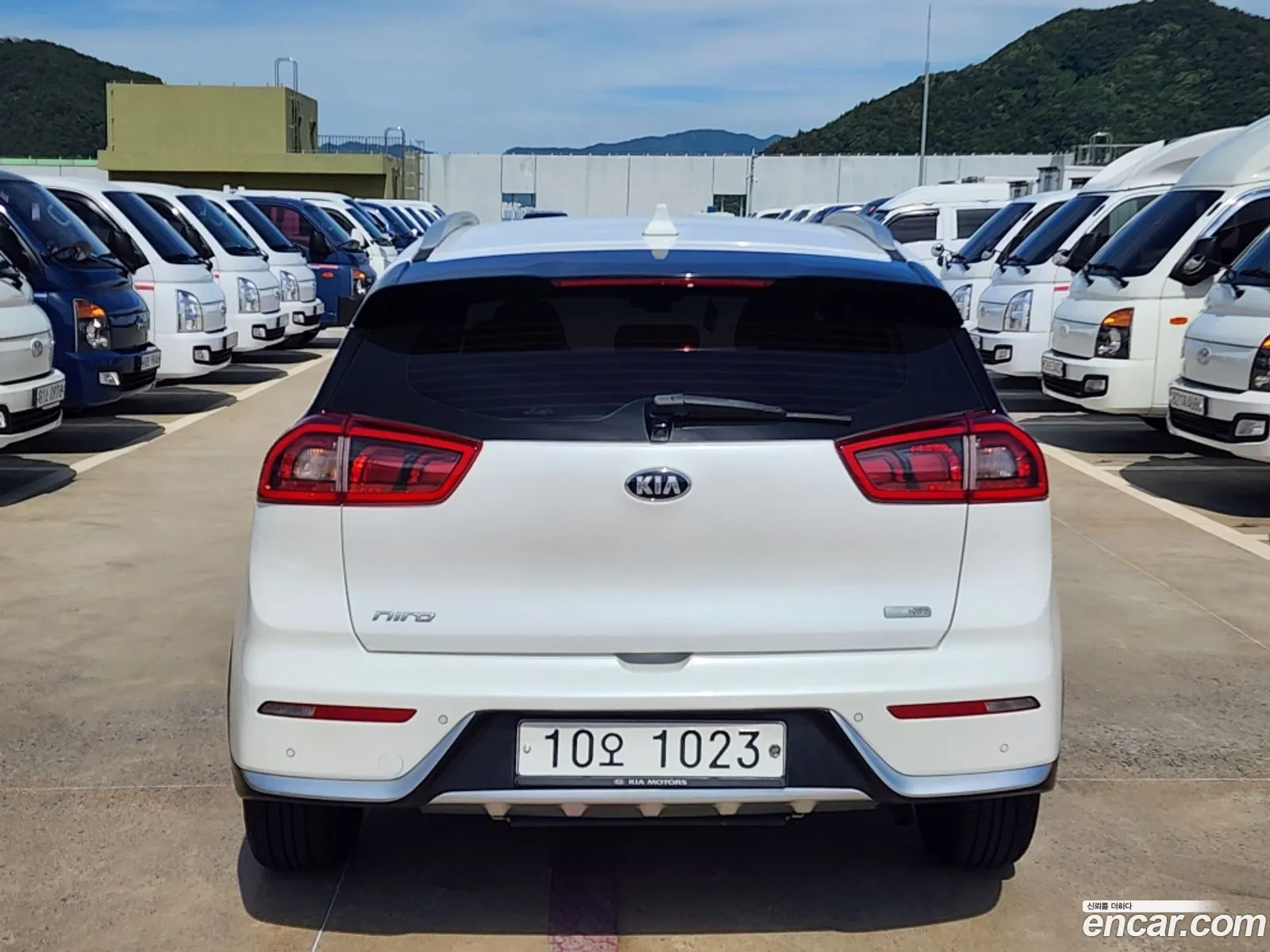 Kia Niro 2017 — 3
